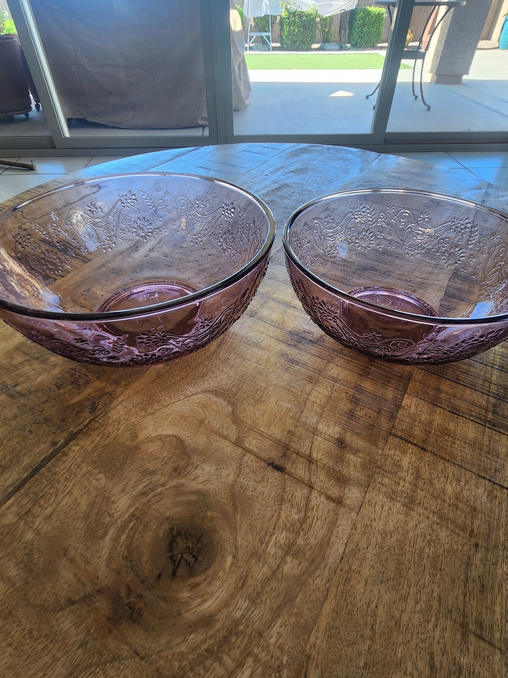 The Pioneer Woman Mazie Rose/Purple Large/Medium Glass Prep Bowls - Picture 12 of 12